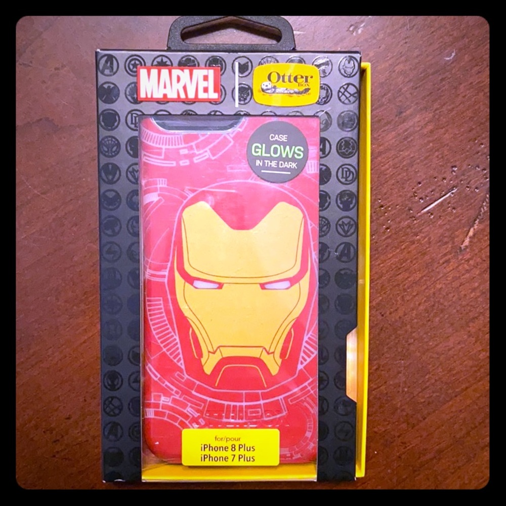 Otter box Marvel Ironman iPhone 7/8 Plus cover
